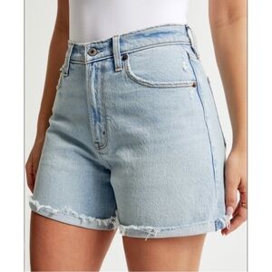 NWT Abercrombie & Fitch The Dad Short High Rise Light Jean Shorts Size 32, 14